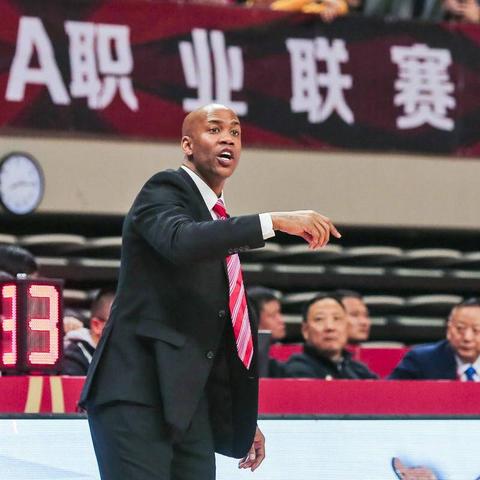 2015-2016 CBA最新动态，篮球风云再起